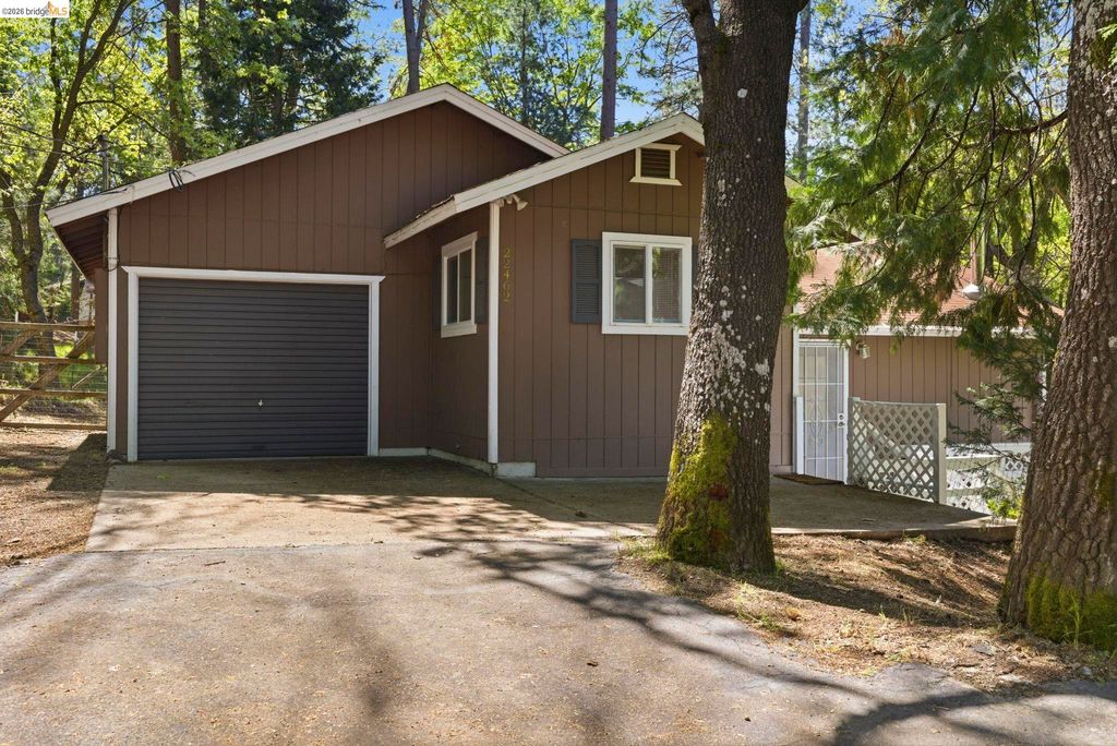 22462 E Rhine River Dr, Sonora, CA 95370