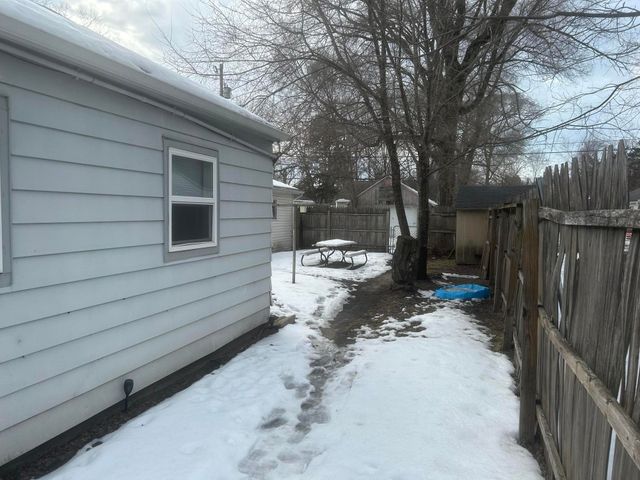 722 N Carroll Avenue, Michigan City, IN 46360