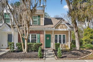 8149 Shadow Oak Drive, North Charleston, SC 29406