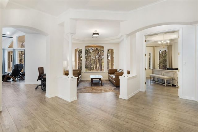 10984 Stagecoach Pass, Pilot Point, TX 76258