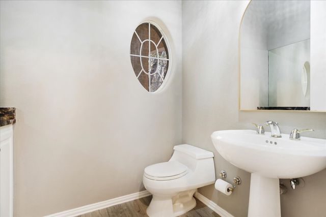 10984 Stagecoach Pass, Pilot Point, TX 76258