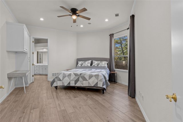 10984 Stagecoach Pass, Pilot Point, TX 76258