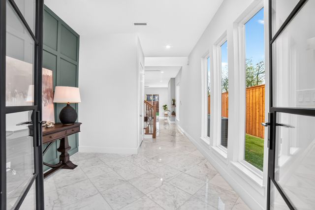 1914 Angelina Drive, Dallas, TX 75212