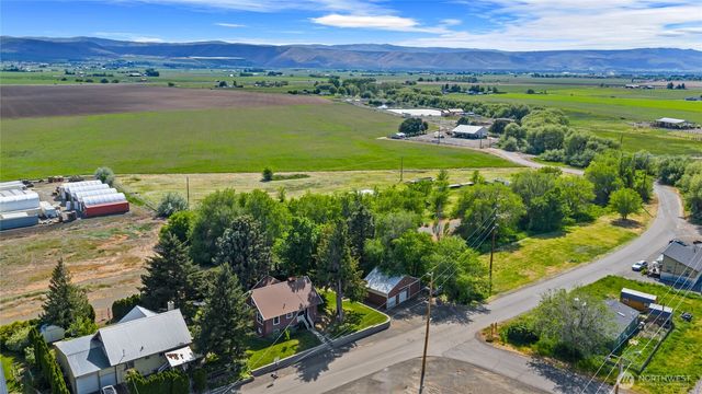 208 Railroad Avenue, Kittitas, WA 98934