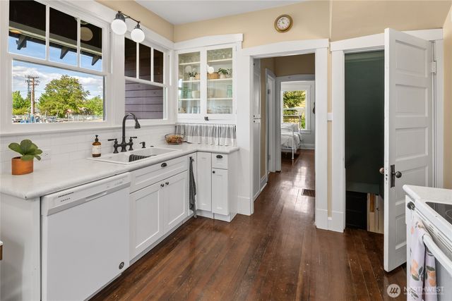 208 Railroad Avenue, Kittitas, WA 98934
