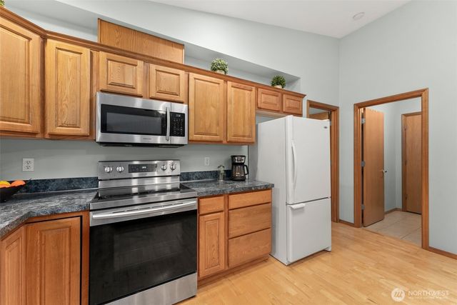 5016 E Brockdale Road, Shelton, WA 98584
