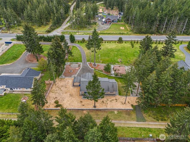 5016 E Brockdale Road, Shelton, WA 98584