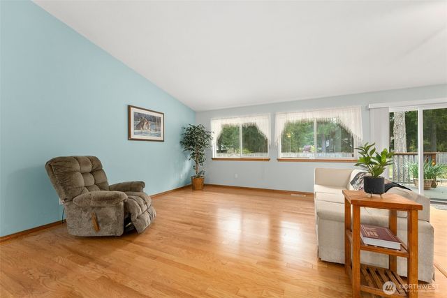 5016 E Brockdale Road, Shelton, WA 98584
