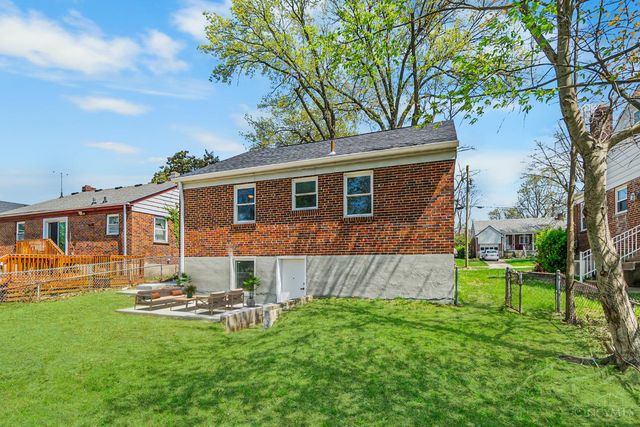 6047 Yosemite Drive, Golf Manor, OH 45237