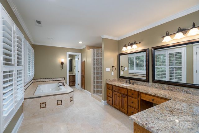 4672 Snow Drive, Harrisburg, NC 28075