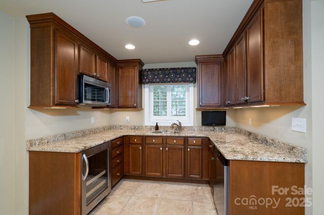 4672 Snow Drive, Harrisburg, NC 28075