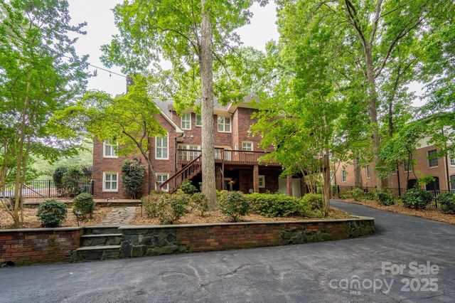 4672 Snow Drive, Harrisburg, NC 28075