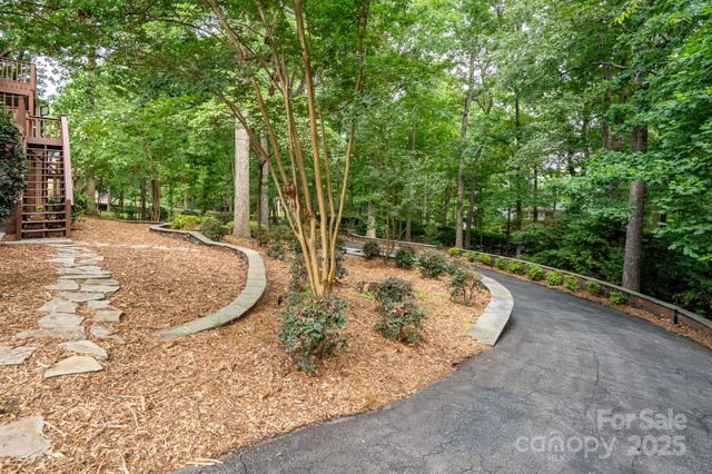 4672 Snow Drive, Harrisburg, NC 28075
