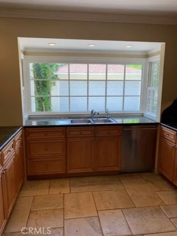 10536 Woodbridge, Toluca Lake, CA 91602