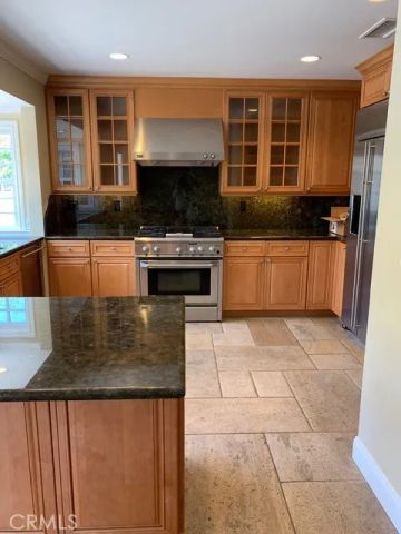 10536 Woodbridge, Toluca Lake, CA 91602