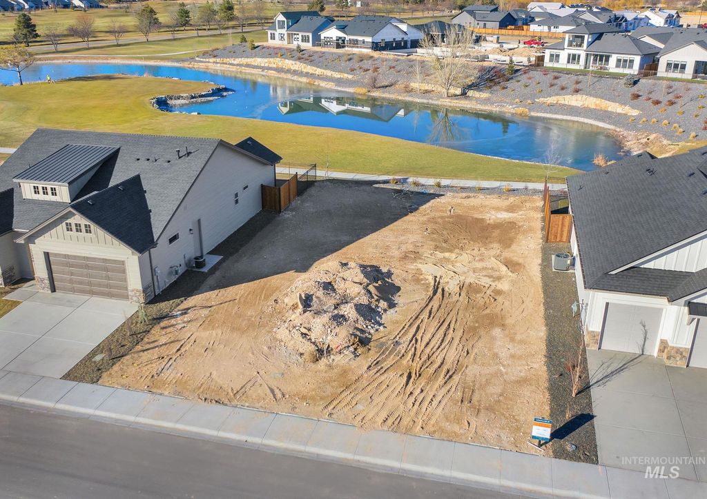 11332 W Lahinch Ln, Kuna, ID 83634