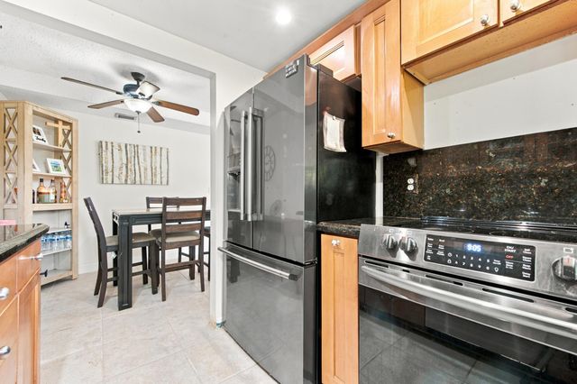 1265 S Flagler Avenue 220, Pompano Beach, FL 33060