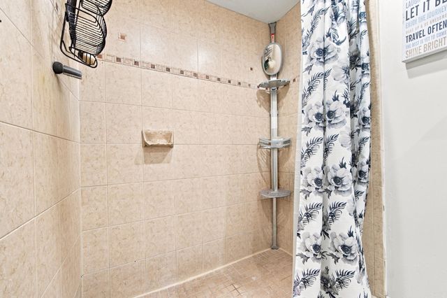 1265 S Flagler Avenue 220, Pompano Beach, FL 33060