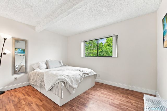 1265 S Flagler Avenue 220, Pompano Beach, FL 33060