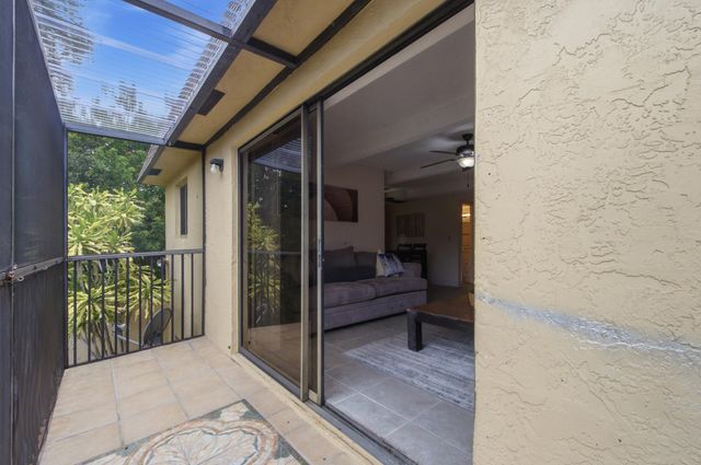 1265 S Flagler Avenue 220, Pompano Beach, FL 33060