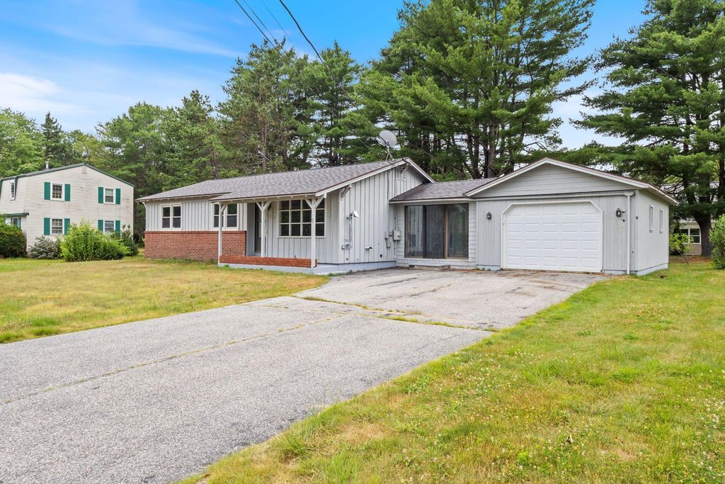 8 Elaine Drive, Brunswick, ME 04011 — exterior