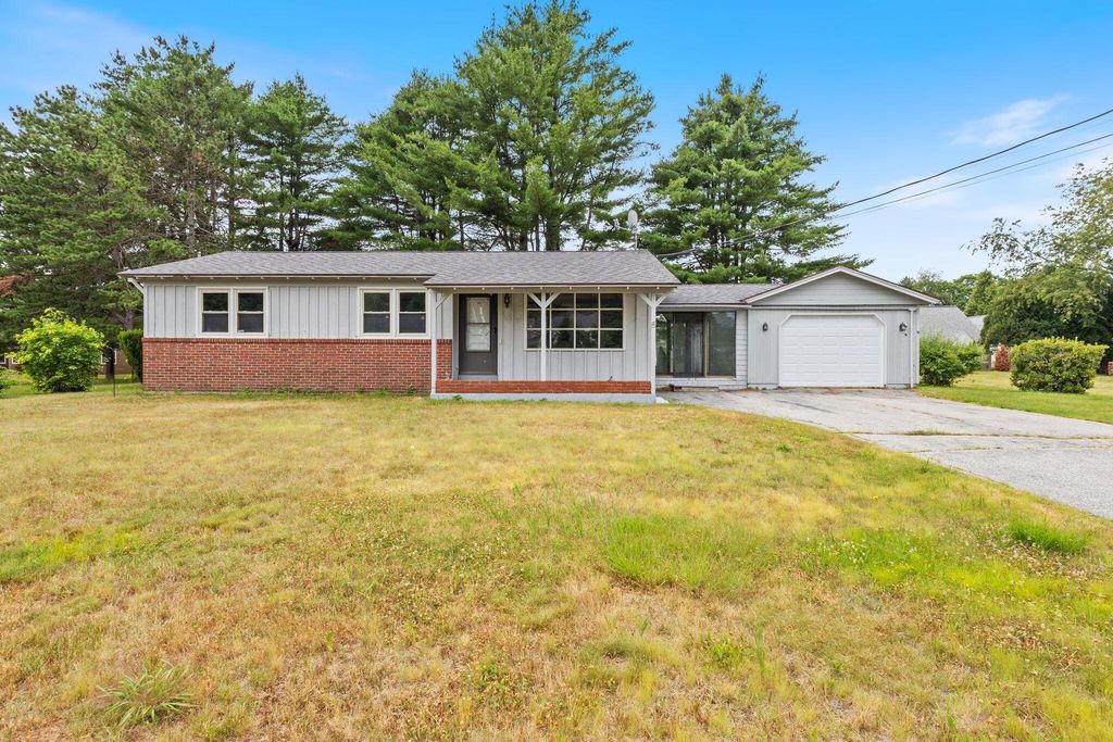 8 Elaine Drive, Brunswick, ME 04011 — photo 2