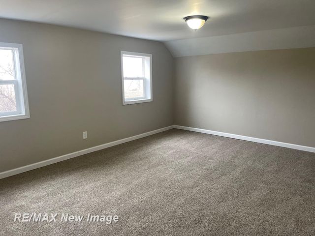 3874 E Kent Road, Ingersoll Twp, MI 48623