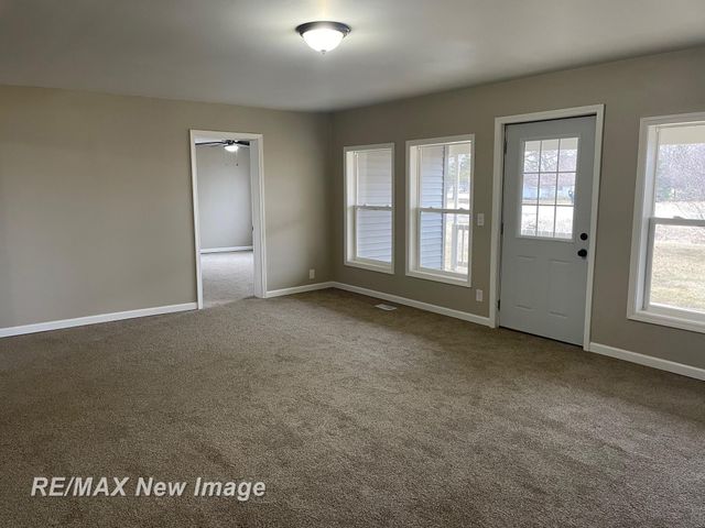 3874 E Kent Road, Ingersoll Twp, MI 48623