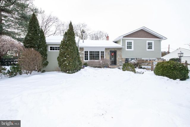 1514 2ND STREET PIKE, Southampton, PA 18966