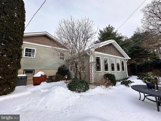 1514 2ND STREET PIKE, Southampton, PA 18966