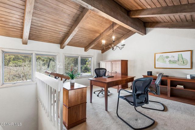 4011 Cresthaven Drive, Westlake Village, CA 91362