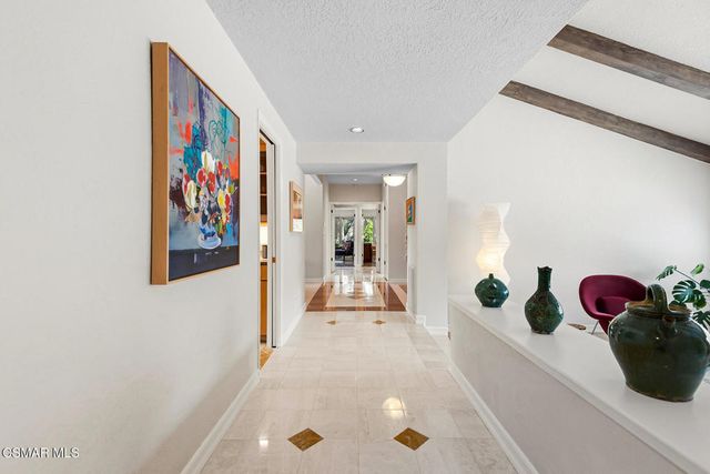 4011 Cresthaven Drive, Westlake Village, CA 91362