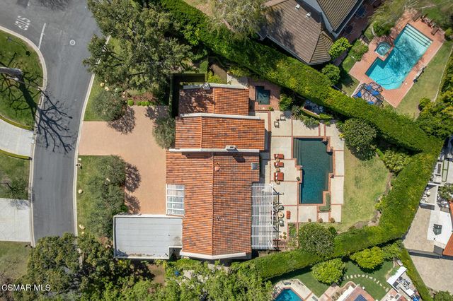 4011 Cresthaven Drive, Westlake Village, CA 91362