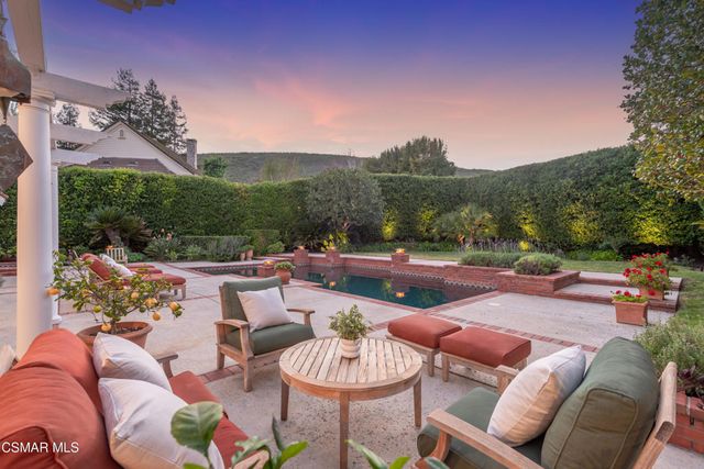 4011 Cresthaven Drive, Westlake Village, CA 91362