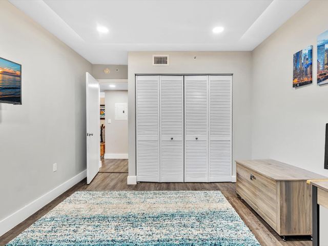 2721 OCEAN CLUB Boulevard 104, Hollywood, FL 33019