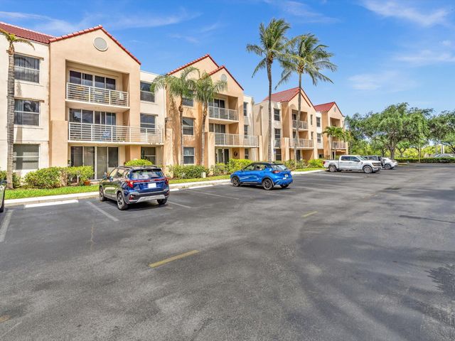2721 OCEAN CLUB Boulevard 104, Hollywood, FL 33019