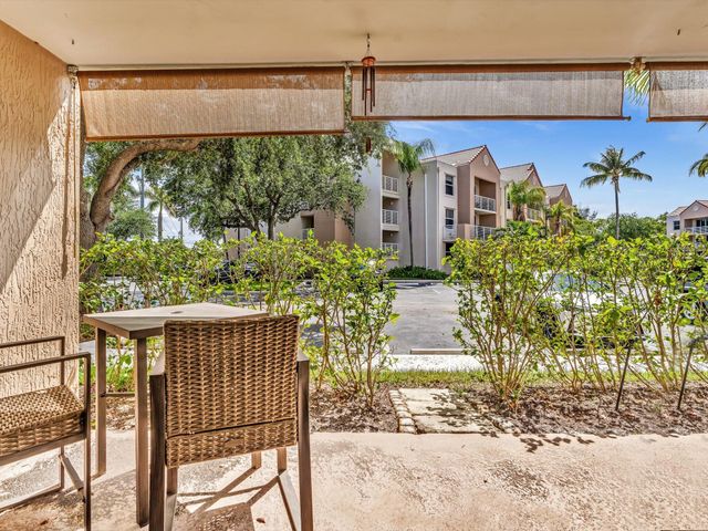 2721 OCEAN CLUB Boulevard 104, Hollywood, FL 33019