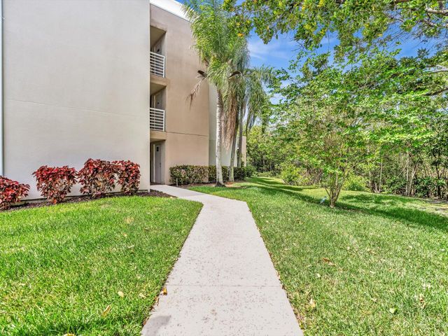 2721 OCEAN CLUB Boulevard 104, Hollywood, FL 33019