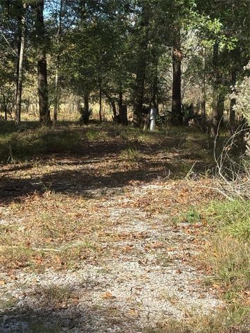 195 Center Street, Cleveland, TX 77327