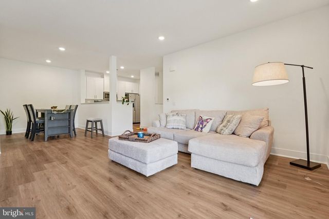 5104 MARY ASHBY WAY, Pennington, NJ 08534