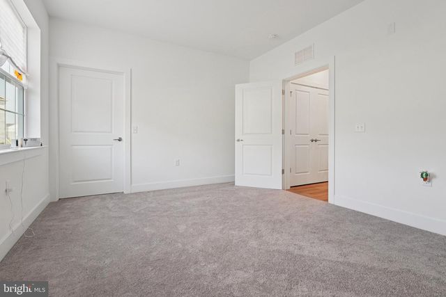 5104 MARY ASHBY WAY, Pennington, NJ 08534