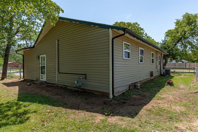 901 S Anderson Road, Choctaw, OK 73020