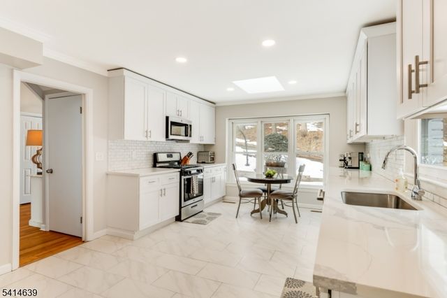 46 Junard Dr, Morris Twp., NJ 07960