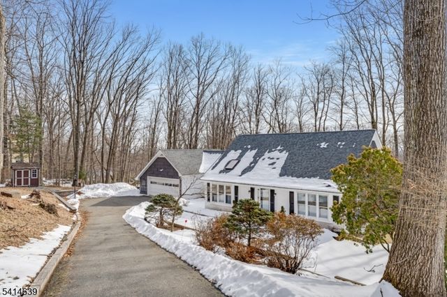 46 Junard Dr, Morris Twp., NJ 07960