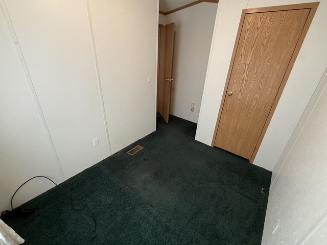 77 Estates Drive, Cambridge, VT 05444