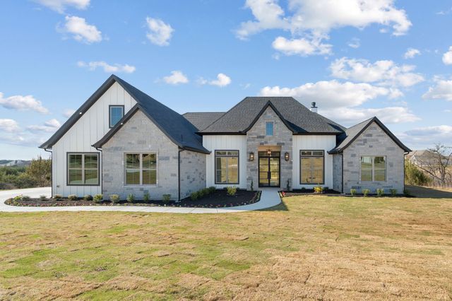 1040 Eagles Bluff Drive, Weatherford, TX 76087