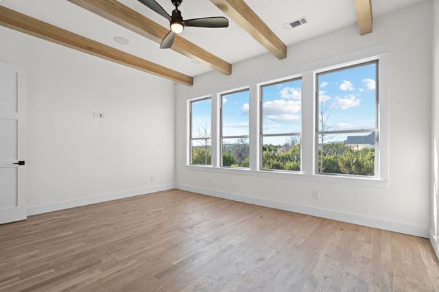 1040 Eagles Bluff Drive, Weatherford, TX 76087