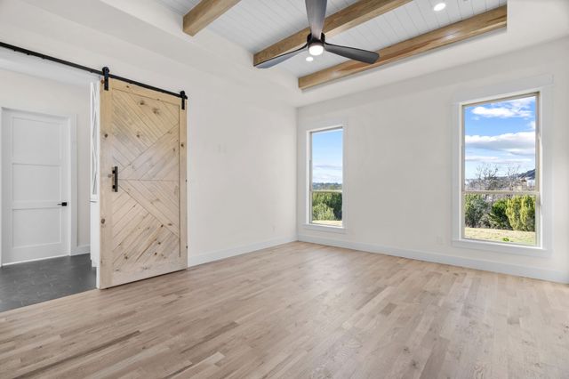 1040 Eagles Bluff Drive, Weatherford, TX 76087