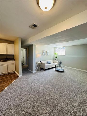 1400 S Clermont Street 7, Denver, CO 80222