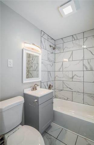 2061 Emerson Avenue, Dayton, OH 45406